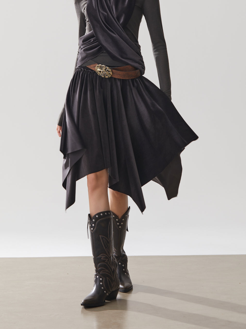 Asymmetrical Suede-Effect Party Skirt – Perfect for Fall & Winter Evenings