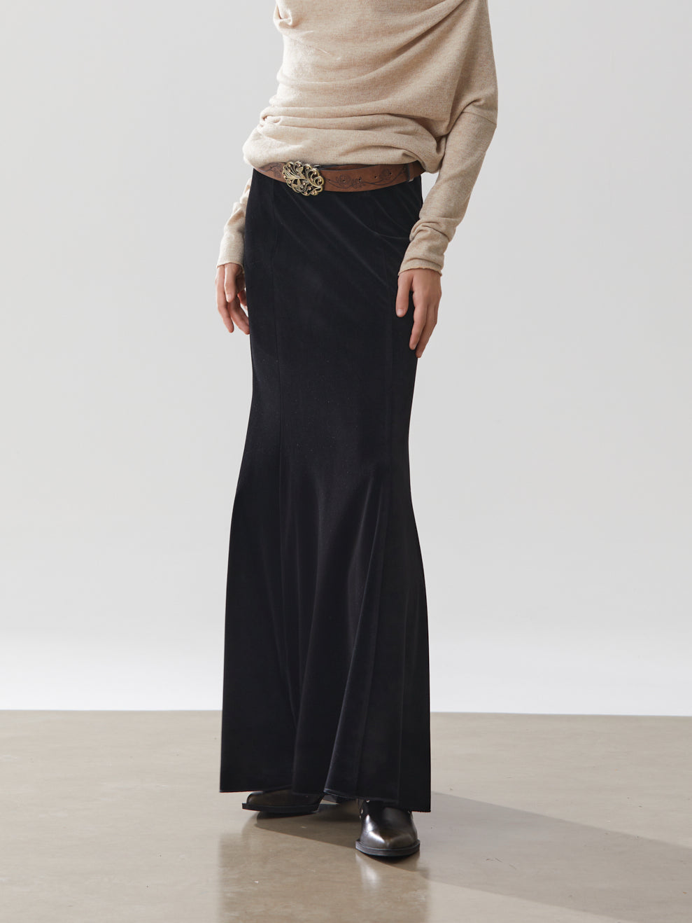 Elegant Velvet Mermaid Skirt – Perfect for Parties & Formal Occasions