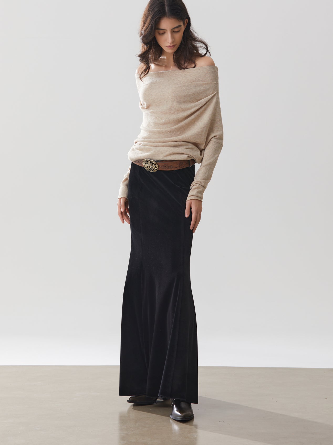 Elegant Velvet Mermaid Skirt – Perfect for Parties & Formal Occasions