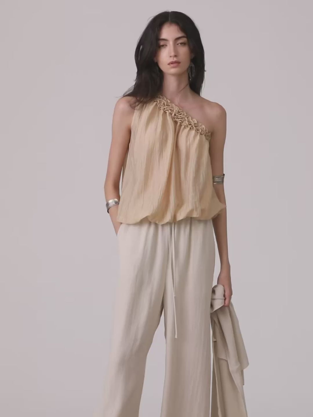 Asymmetrical off-the-shoulder lace tulip mini shirt- perfect for parties and vacations