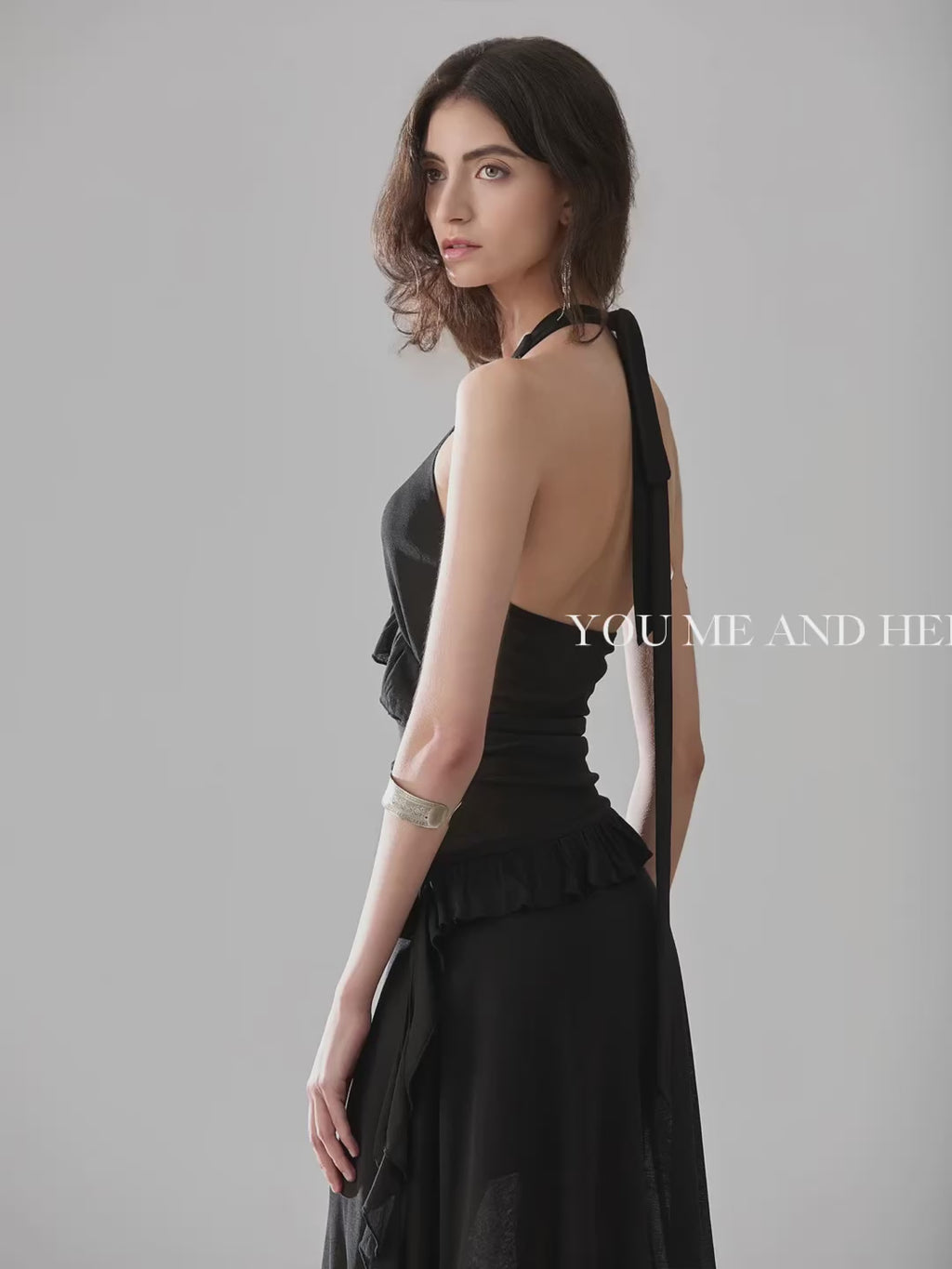 Elegant Halter Neck Backless Party Dress with Flowing Ribbon & Lace Detail